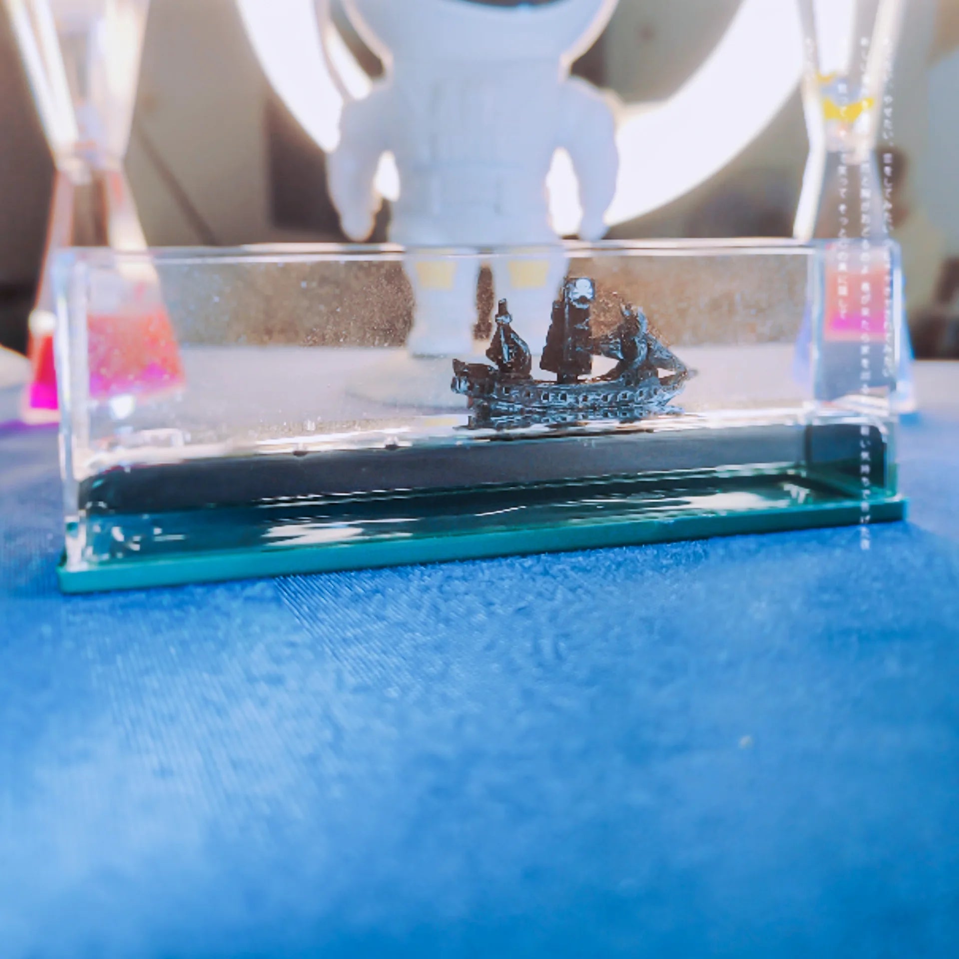 Creative Cruise Ship Fluid Drift Bottle - Creovoxa