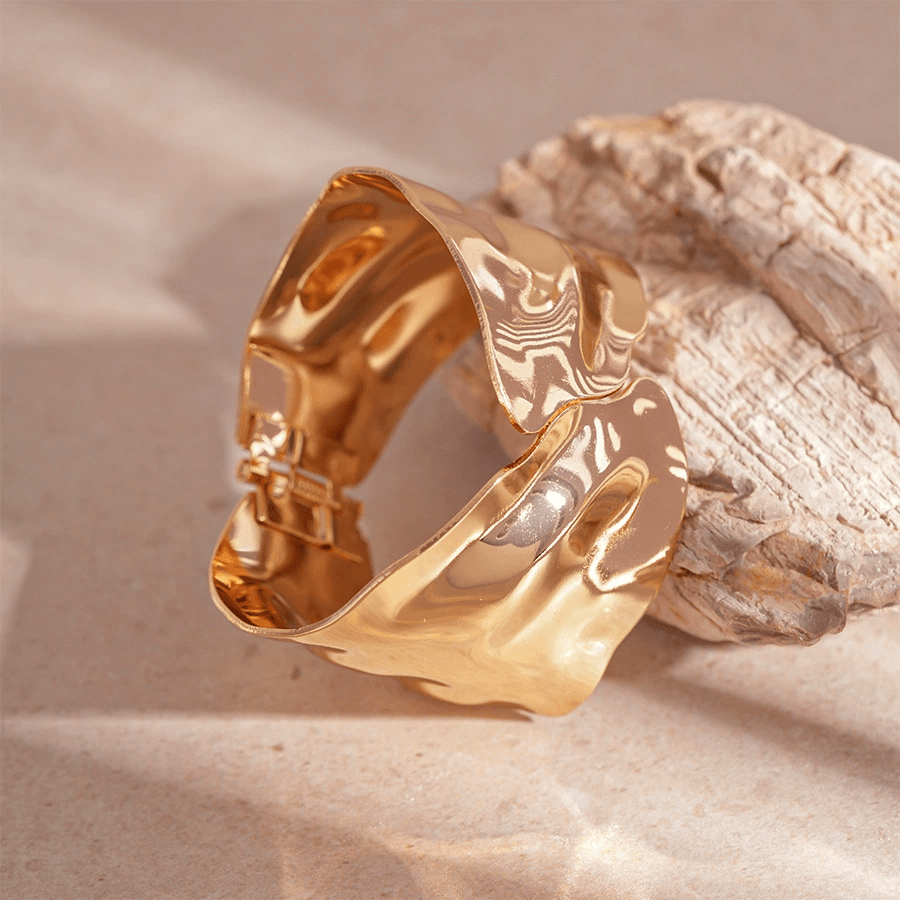 Sculpted Cuff Bracelet | Bold Statement Jewelry - Creovoxa